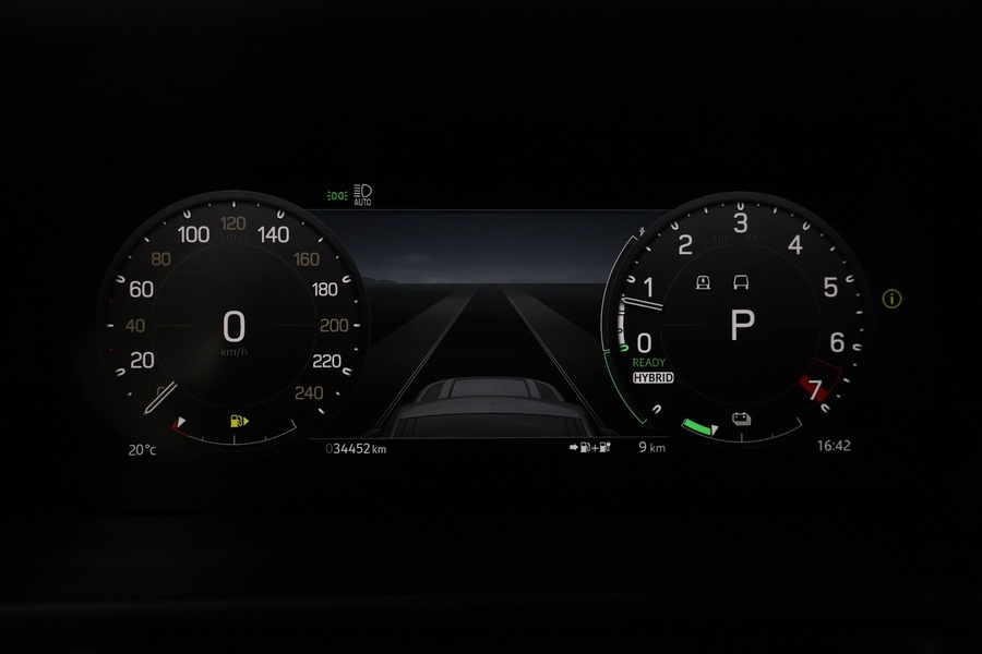 Land Rover Defender vaihtoauto