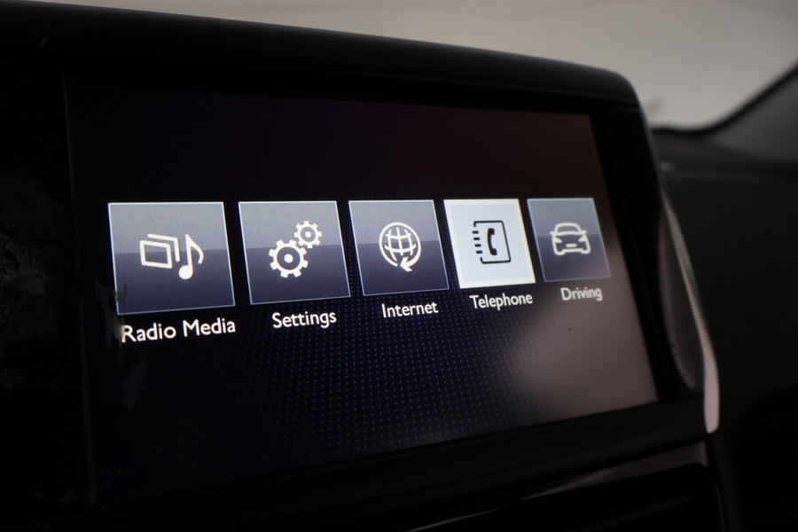 Peugeot 208 vaihtoauto