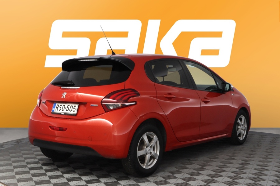 Peugeot 208 vaihtoauto