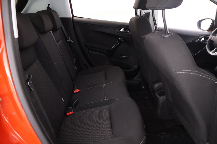 Peugeot 208 vaihtoauto