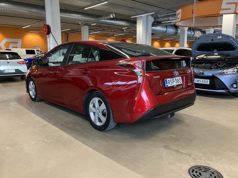 Toyota Prius vaihtoauto