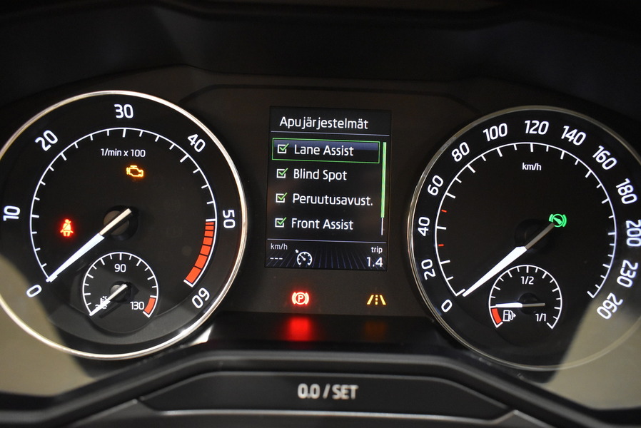 Skoda Superb vaihtoauto