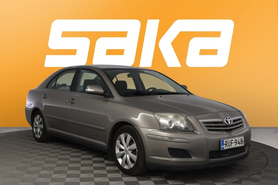 Toyota Avensis vaihtoauto