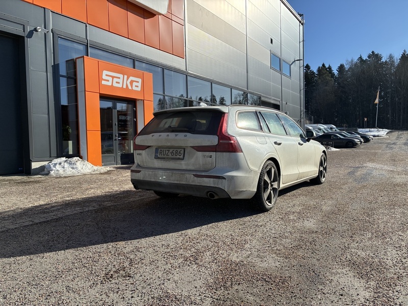 Volvo V60 vaihtoauto