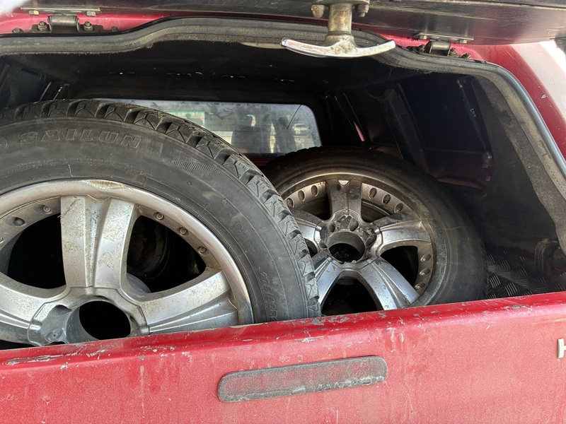 Toyota Hilux vaihtoauto