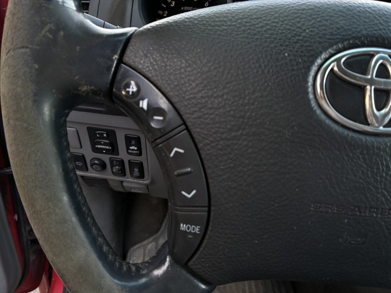 Toyota Hilux vaihtoauto