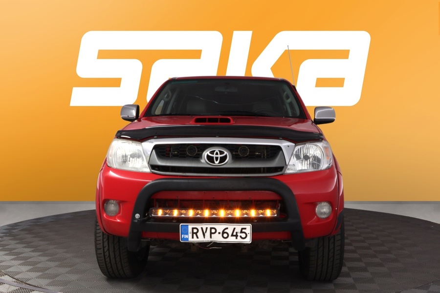 Toyota Hilux vaihtoauto