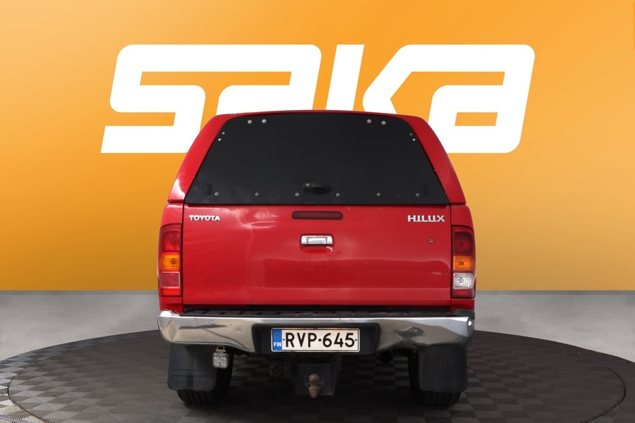 Toyota Hilux vaihtoauto
