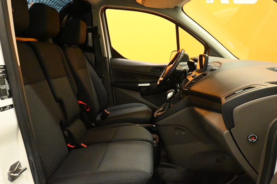Ford Transit Connect vaihtoauto