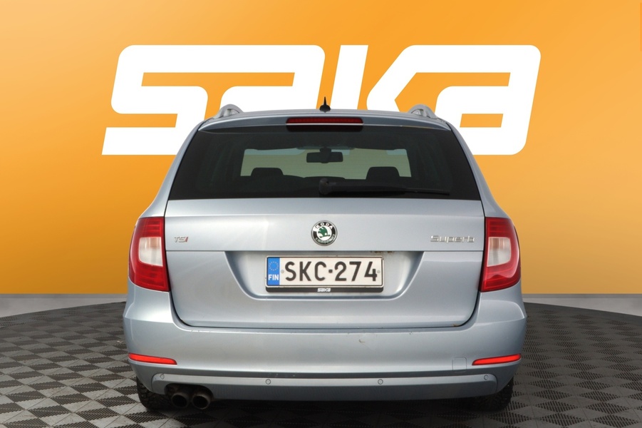 Skoda Superb vaihtoauto