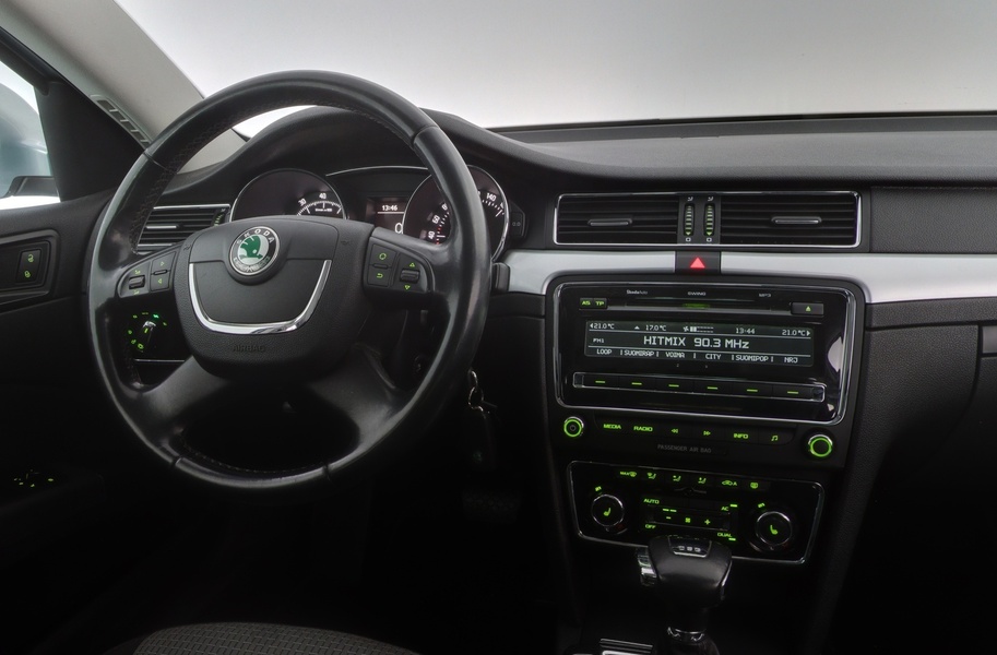 Skoda Superb vaihtoauto