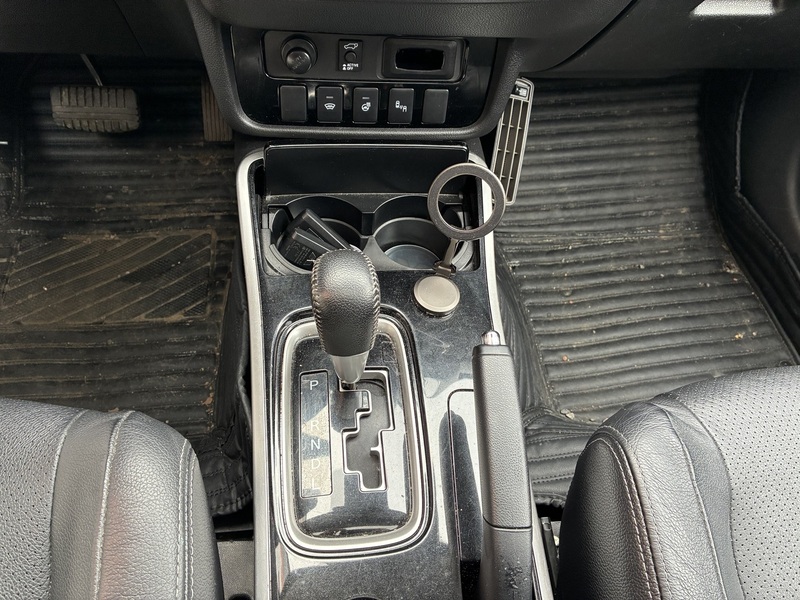 Mitsubishi Outlander vaihtoauto