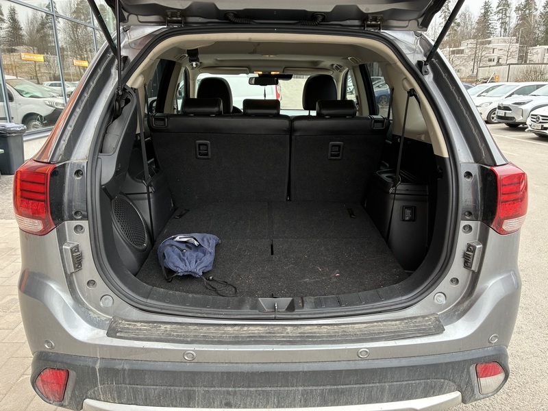 Mitsubishi Outlander vaihtoauto