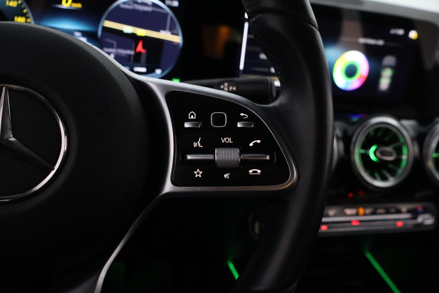 Mercedes-Benz EQA vaihtoauto