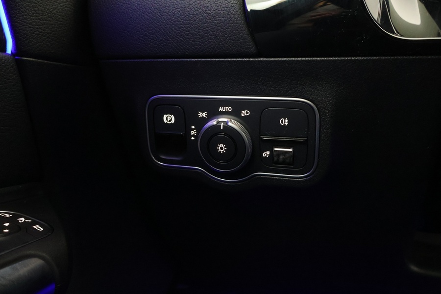 Mercedes-Benz EQA vaihtoauto