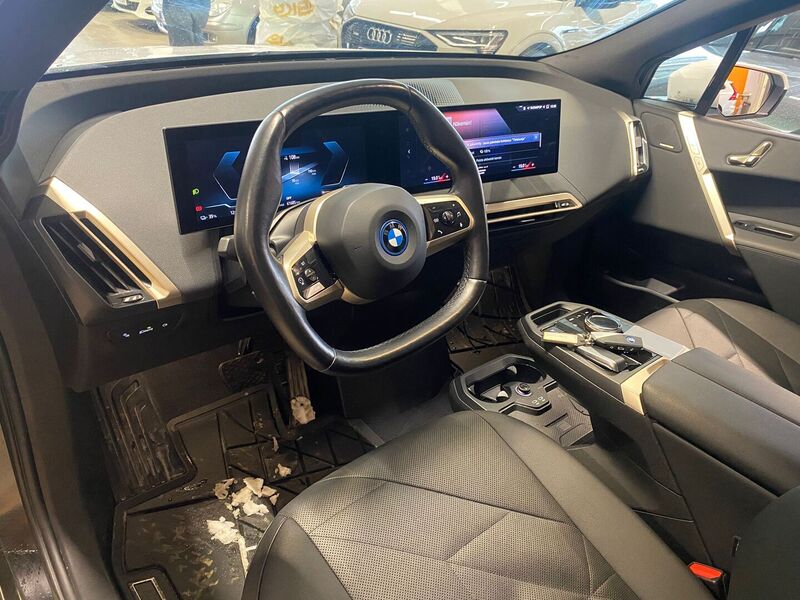 BMW iX vaihtoauto
