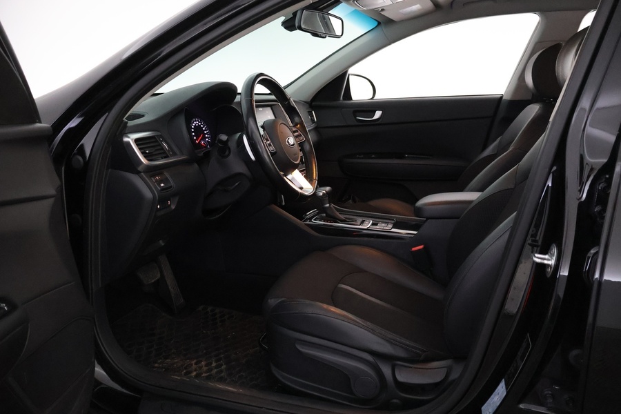 Kia Optima vaihtoauto