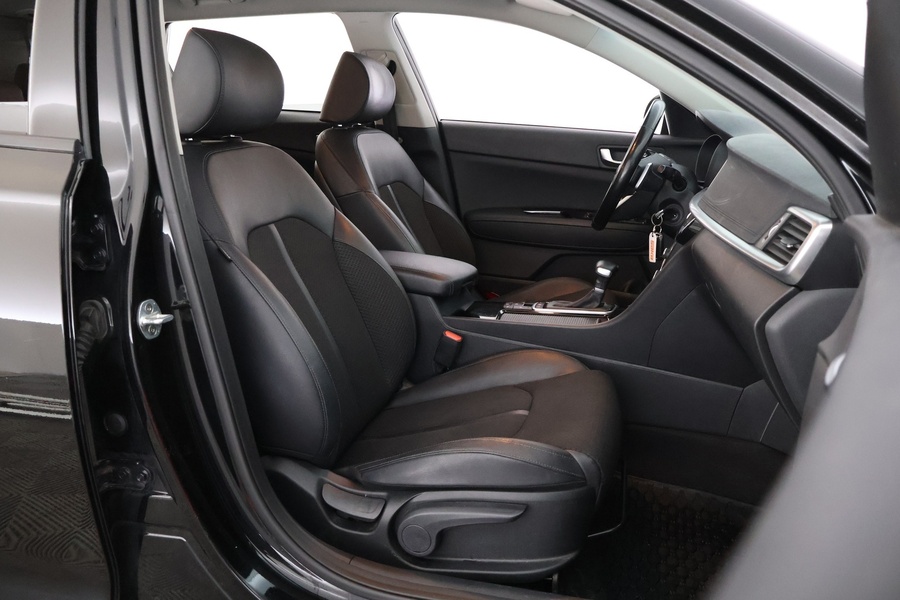 Kia Optima vaihtoauto