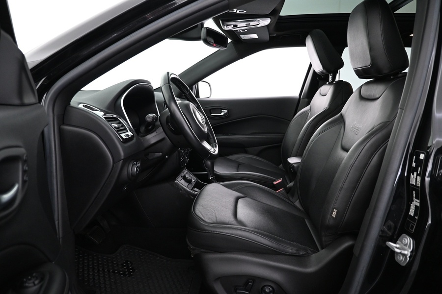 Jeep Compass vaihtoauto