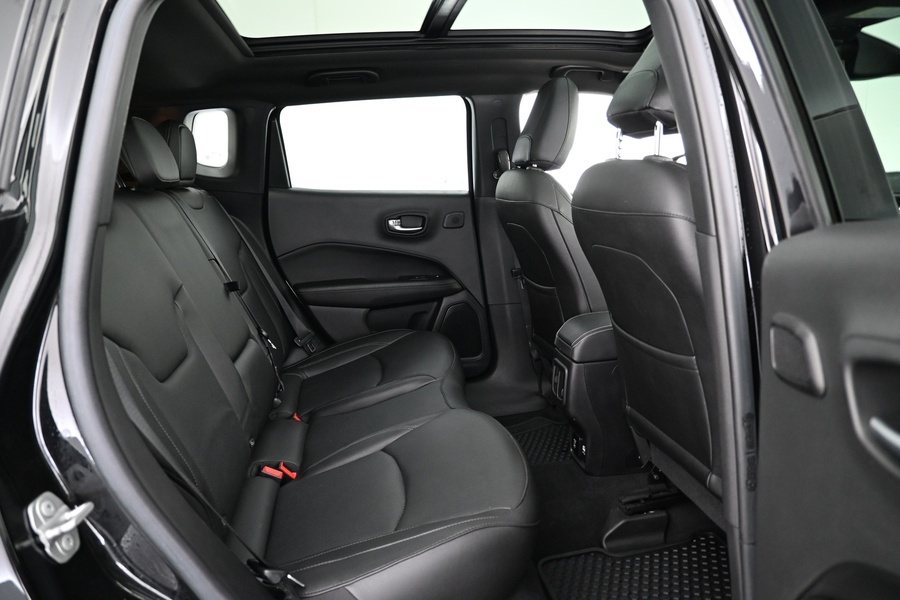 Jeep Compass vaihtoauto