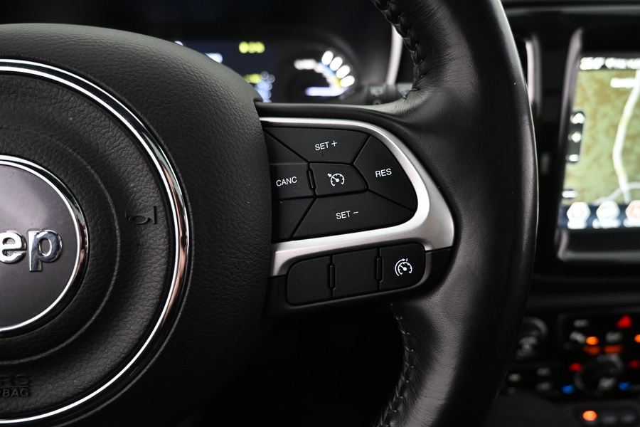 Jeep Compass vaihtoauto