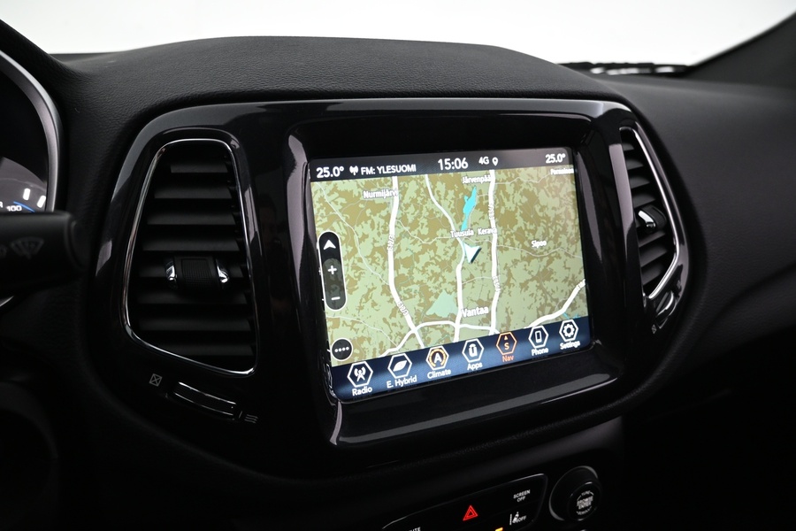 Jeep Compass vaihtoauto