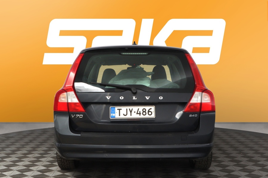 Volvo V70 vaihtoauto