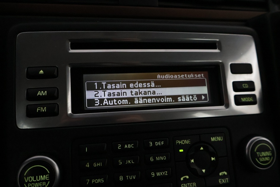 Volvo V70 vaihtoauto