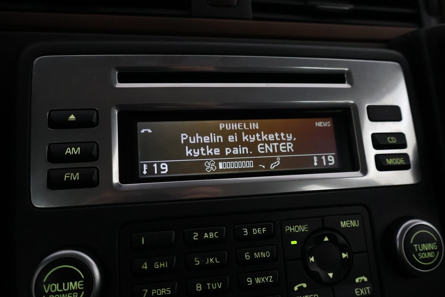 Volvo V70 vaihtoauto