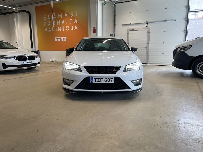 SEAT Leon vaihtoauto