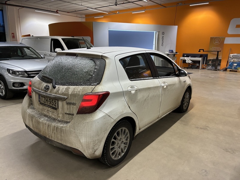 Toyota Yaris vaihtoauto