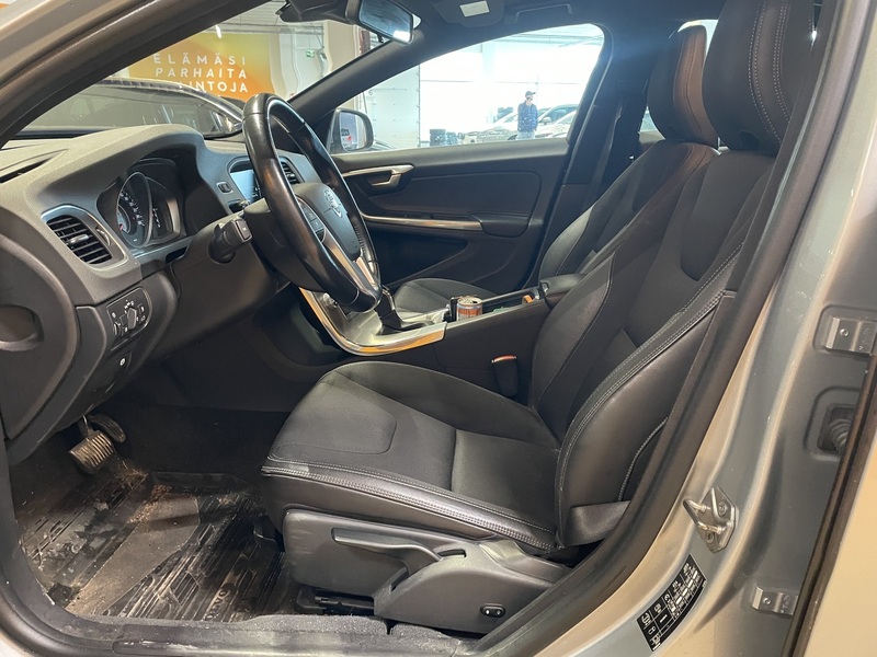 Volvo S60 vaihtoauto