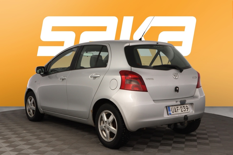 Toyota Yaris vaihtoauto