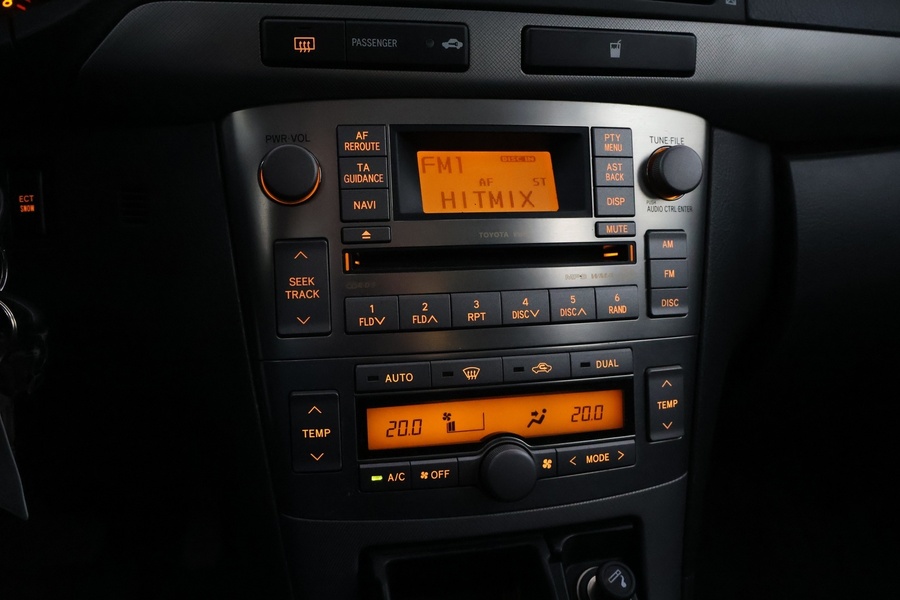 Toyota Avensis vaihtoauto