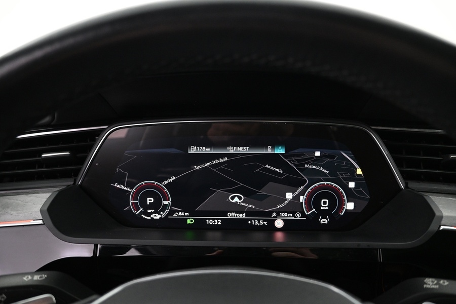 Audi e-tron vaihtoauto