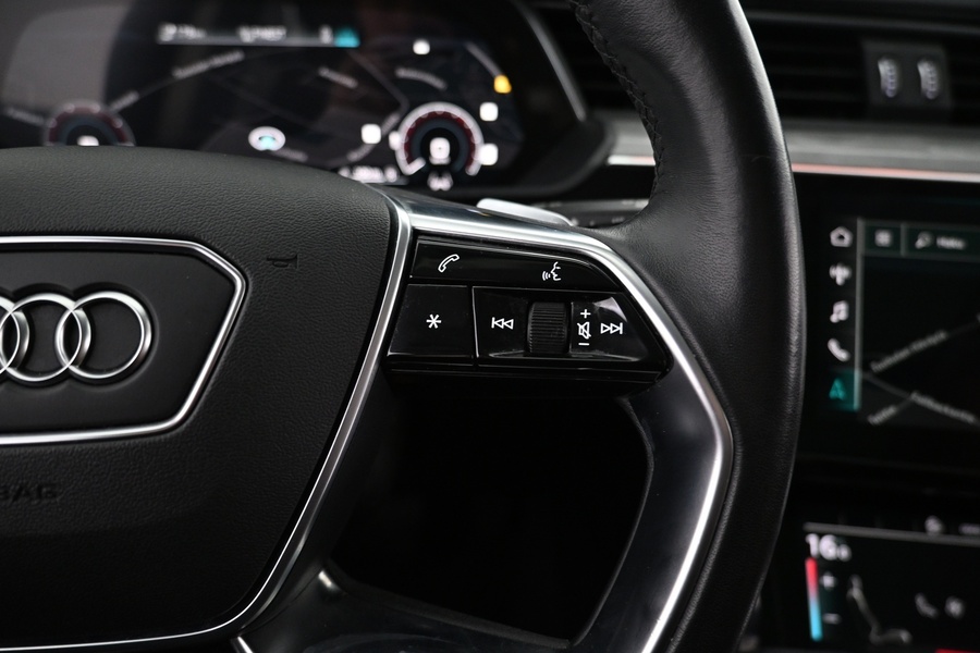 Audi e-tron vaihtoauto