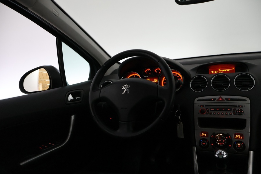 Peugeot 308 vaihtoauto