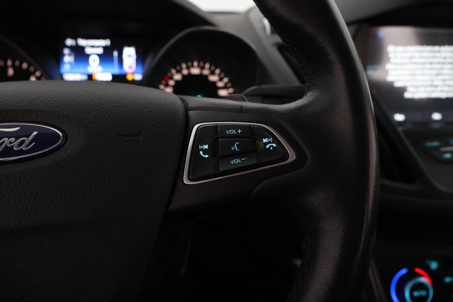 Ford Kuga vaihtoauto