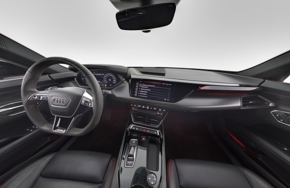 Audi e-tron GT vaihtoauto