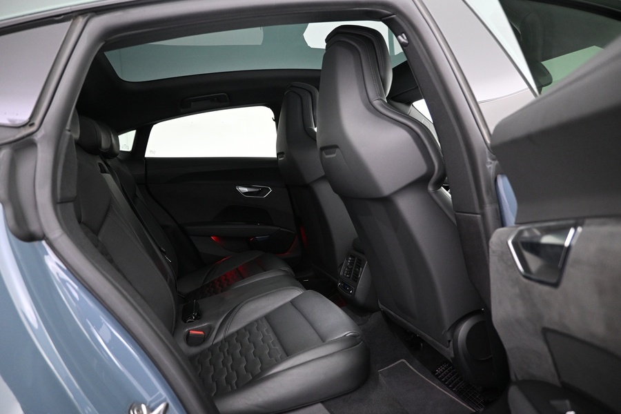 Audi e-tron GT vaihtoauto