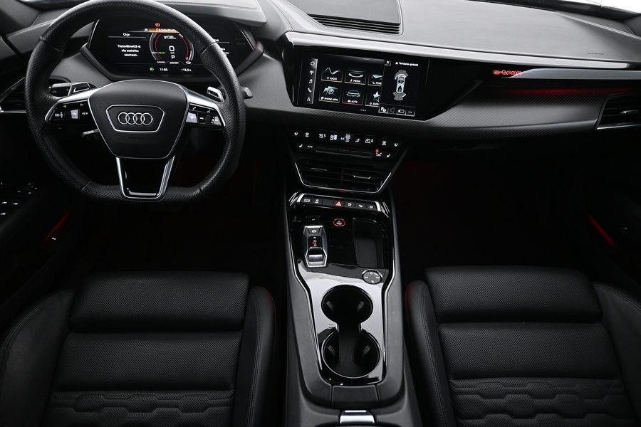 Audi e-tron GT vaihtoauto