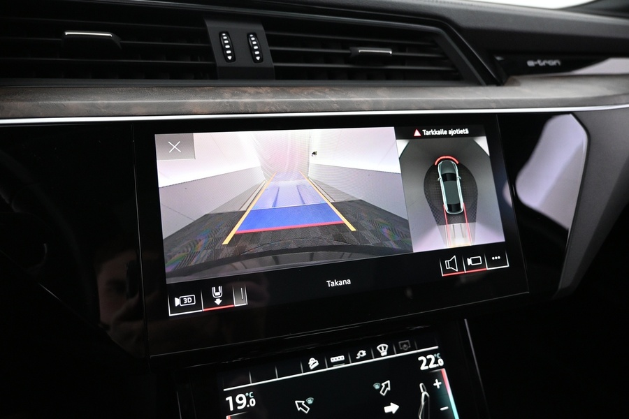 Audi e-tron vaihtoauto