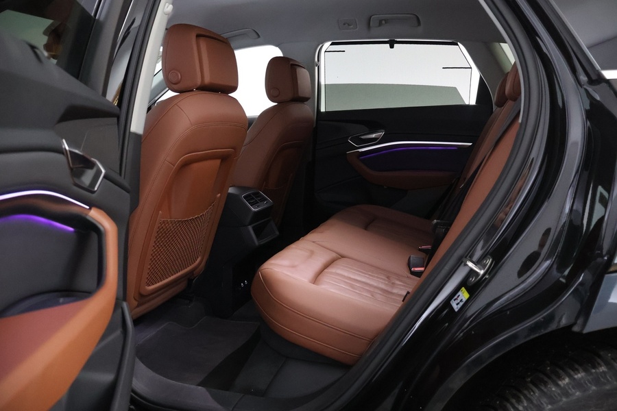 Audi Q8 e-tron vaihtoauto