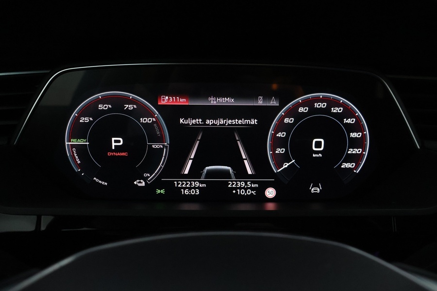 Audi Q8 e-tron vaihtoauto