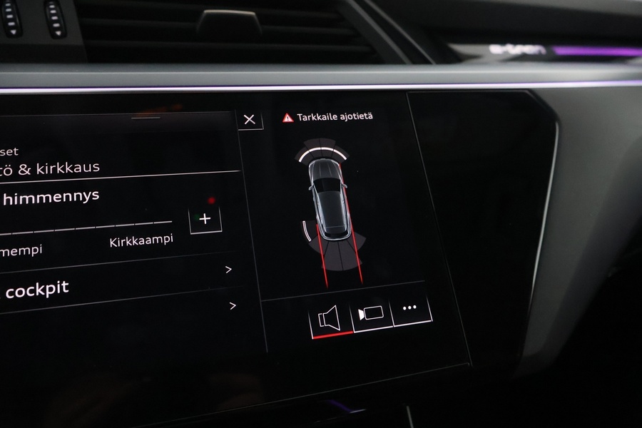 Audi Q8 e-tron vaihtoauto