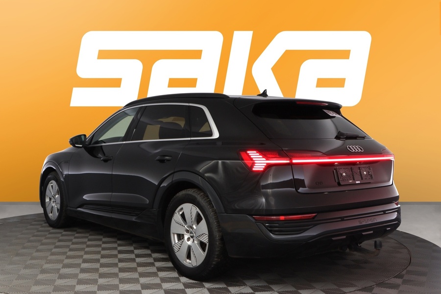 Audi Q8 e-tron vaihtoauto