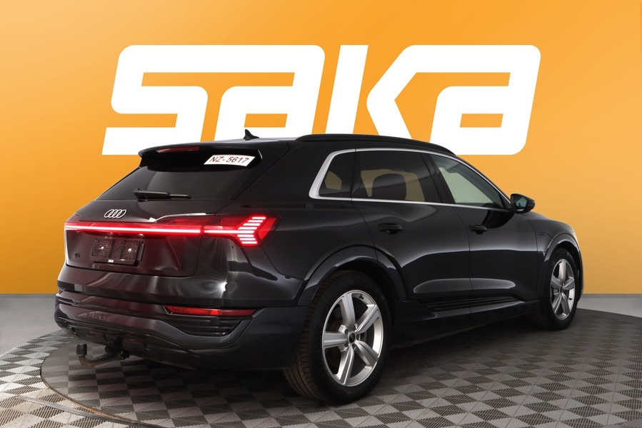 Audi Q8 e-tron vaihtoauto