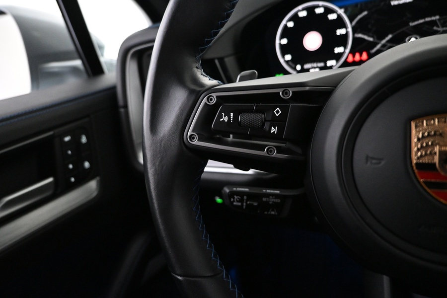 Porsche Cayenne vaihtoauto