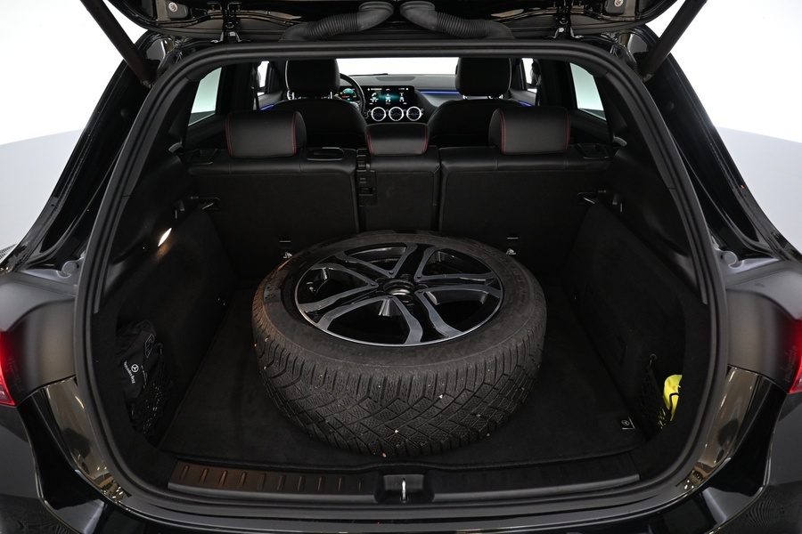 Mercedes-Benz EQA vaihtoauto