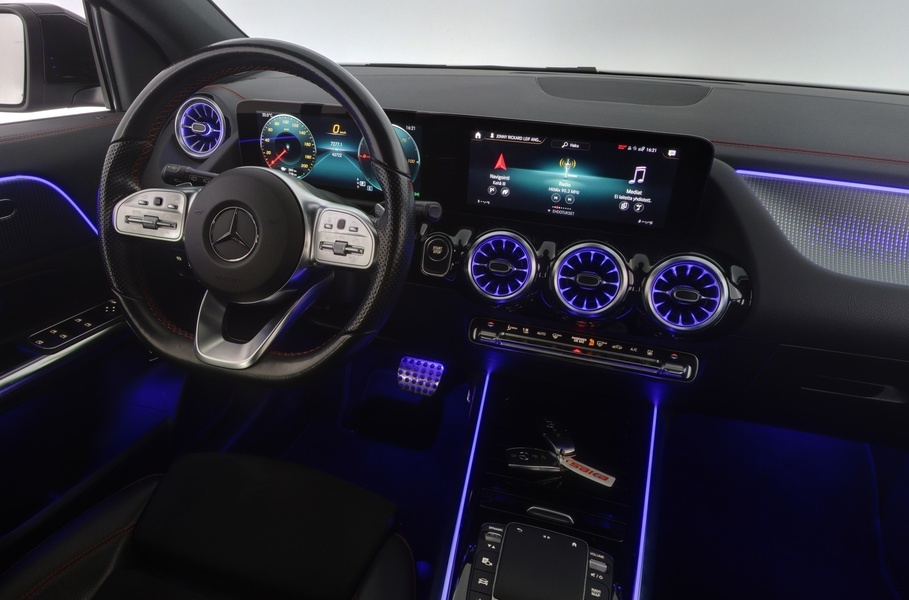 Mercedes-Benz EQA vaihtoauto